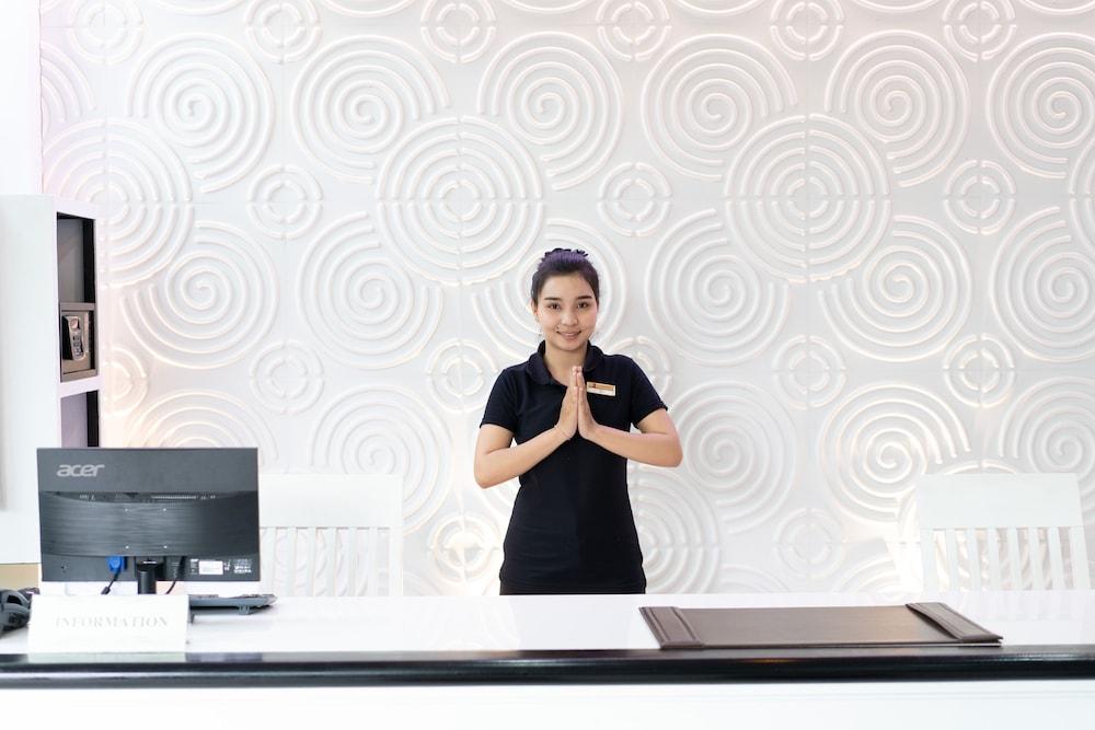 Phuket S.B.Living Place מראה חיצוני תמונה
